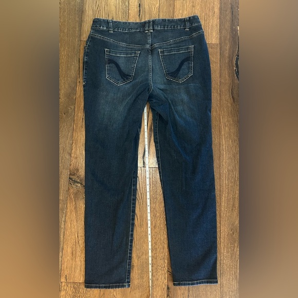 Lane Bryant Skinny Jeans - Picture 3 of 3
